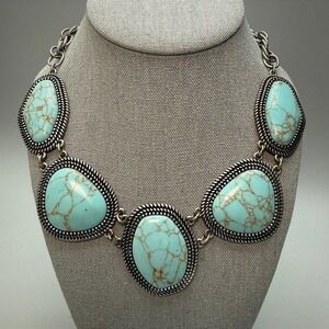 Premier Designs Silver Tone Blue Stone Southwestern Necklace 16" Adjustable